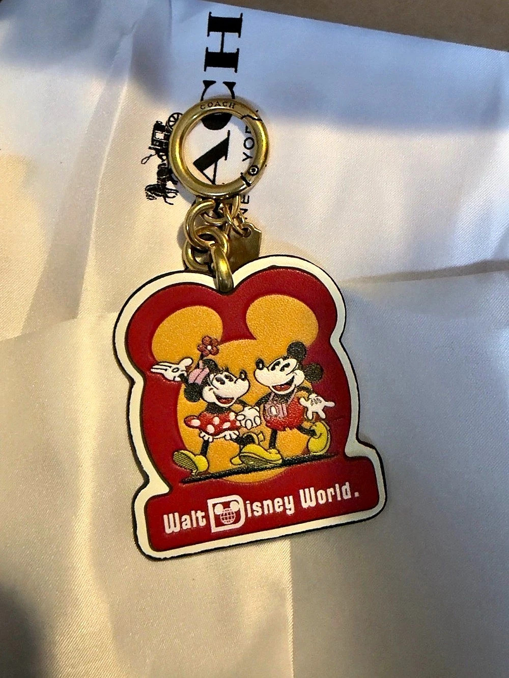 Disney World Mickey & Minnie keychain Red & Gold Keychain